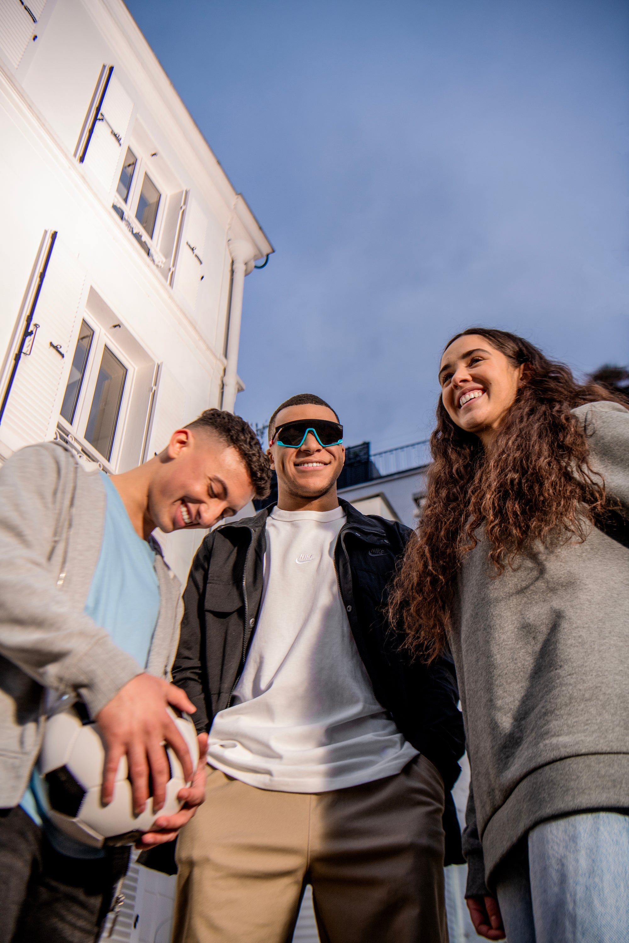 Oakley 2026 - Mbappé BXTR Metal campaña - Gafas Canarias