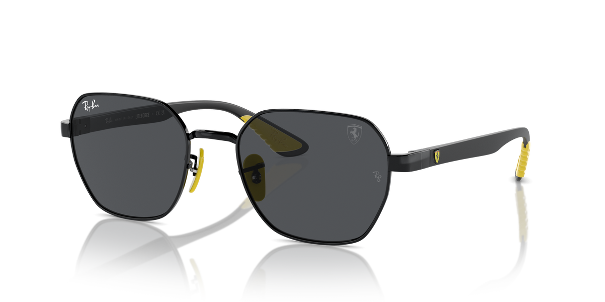 Gafas de Sol Ray-Ban Scuderia Ferrari RB3794M F09487 54 20 — vista tres cuartos