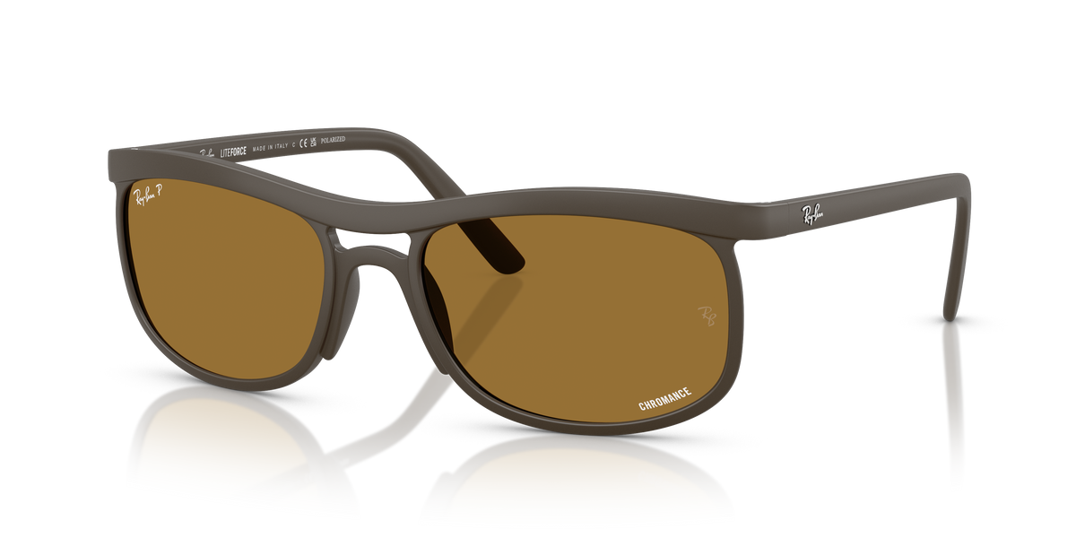 Gafas de Sol Ray-Ban Chromance Liteforce RB4452CH 612473 — vista tres cuartos