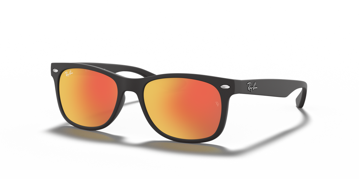 Gafas de Sol Ray-Ban JUNIOR NEW WAYFARER RJ9052S 100S6Q — vista tres cuartos